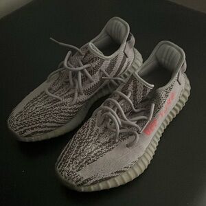 Adidas Yeezy Boost 350 V2 Sneakers